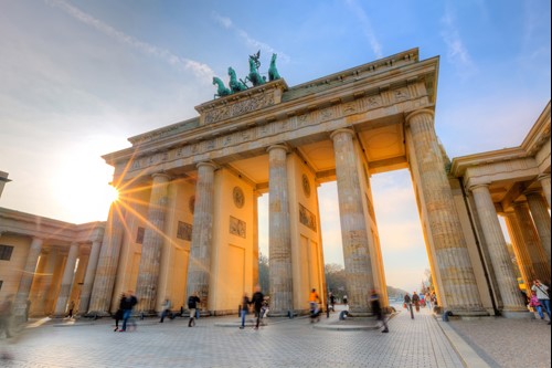 Brandenburg gate in Berlin. Fly with easyJet from Glasgow Airport